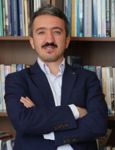 Dr. Öğr. Üyesi İsmail ÇALIK